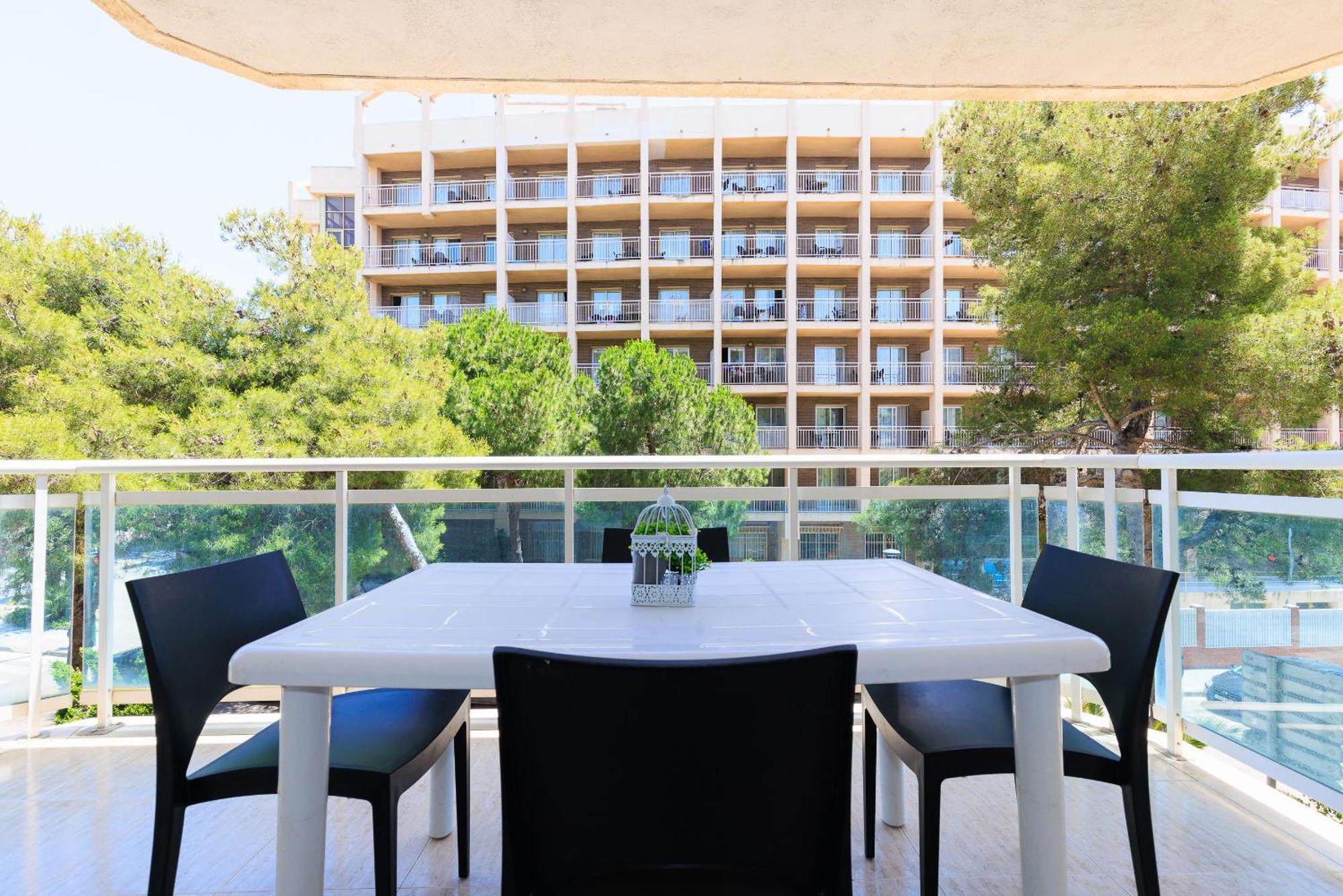 Rentalmar Families Larimar Salou Exterior foto